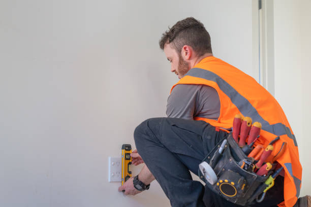 Best Circuit Breaker Repair  in Lowell, MA